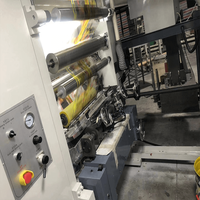 Gwasy-B1 3 Motor System 8 Цветная машина глубокой печати для пленки со скоростью 160 м/мин